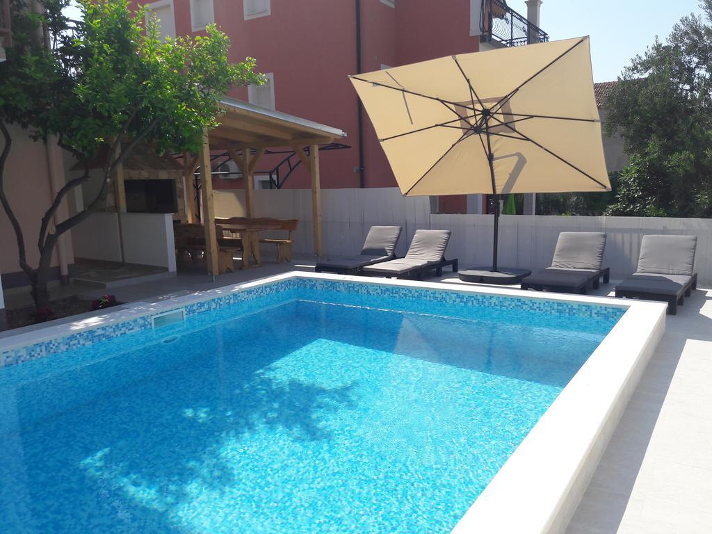 Villa Ferias Τρογκίρ Εξωτερικό φωτογραφία